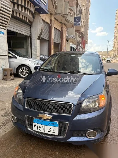 شيفروليه افيو 2020 أزرق غامق مستعملة للبيع - 1