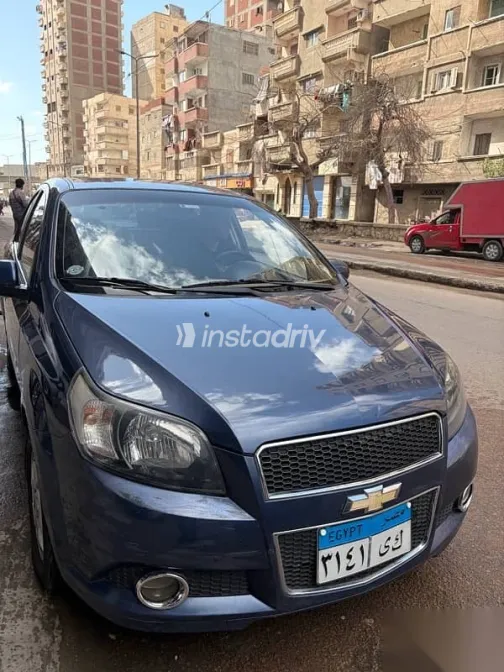 شيفروليه افيو 2020 أزرق غامق مستعملة للبيع - 2