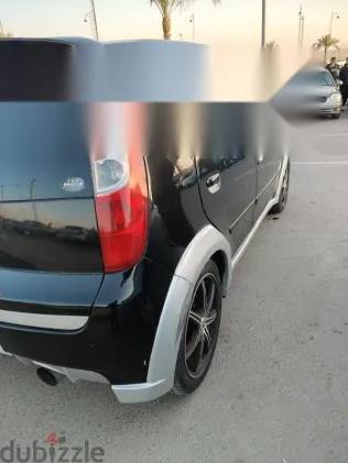 ميتسوبيشي كولت 2007 أسود مستعملة للبيع