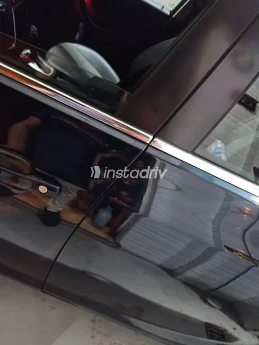 اوبل أسترا 2015 أزرق غامق مستعملة للبيع - 5