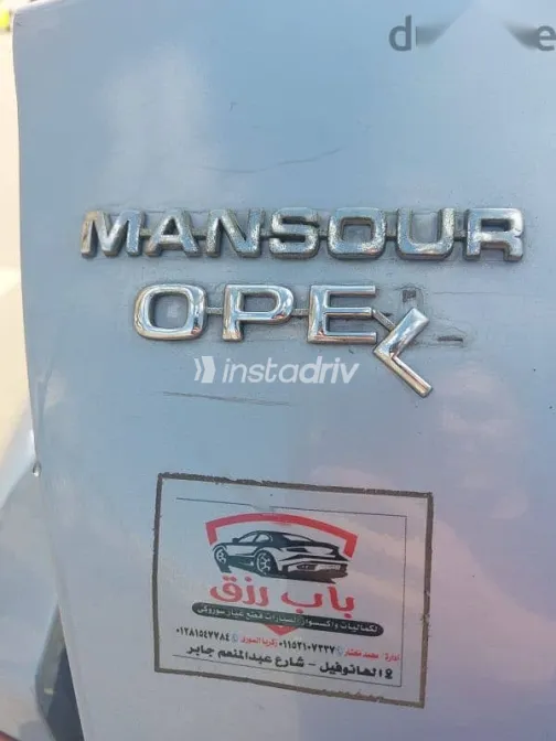 اوبل فيكترا 2000 أزرق غامق مستعملة للبيع - 9