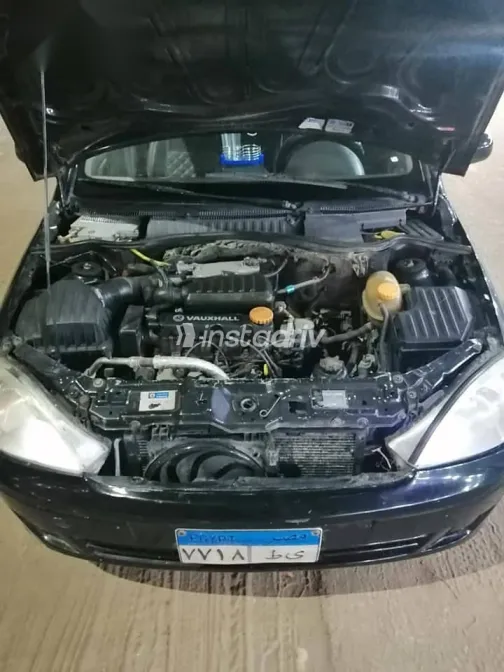 اوبل كورسا 2005 أسود مستعملة للبيع - 4