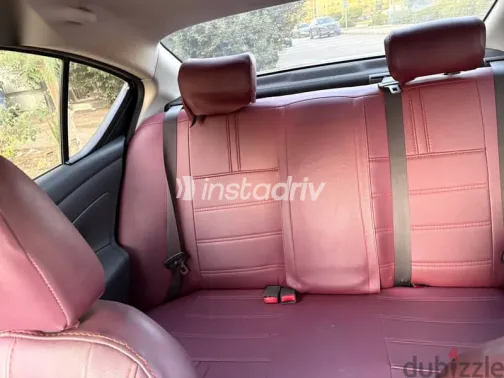 نيسان صنى 2021 رمادي مستعملة للبيع - 6