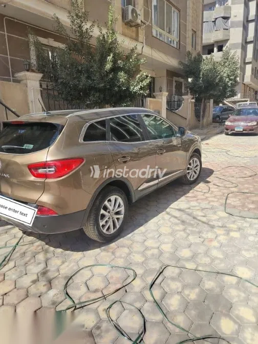 رينو كادجار 2018 بني مستعملة للبيع - 1