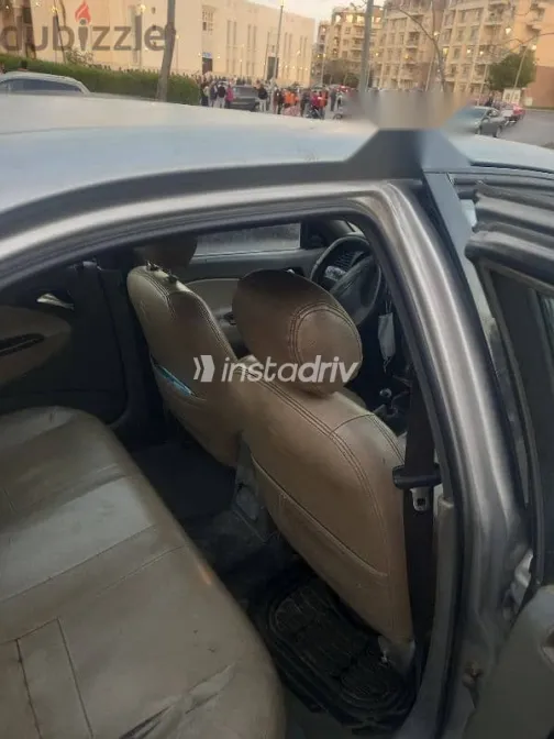 Daewoo Nubira 2004 Silver Used for Sale - 8