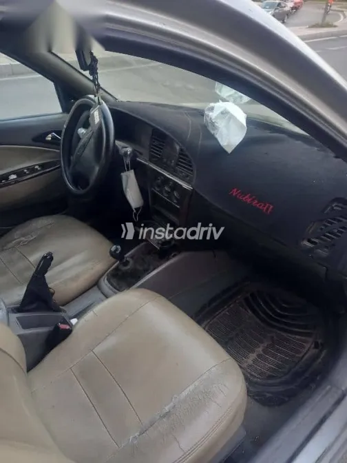Daewoo Nubira 2004 Silver Used for Sale - 10