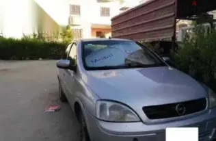 اوبل كورسا 2005 فضي مستعملة للبيع