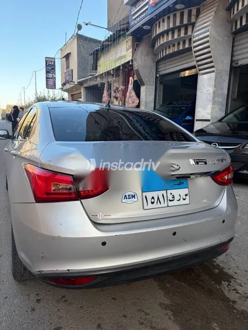 شيرى اريزو 3 2022 فضي مستعملة للبيع - 3