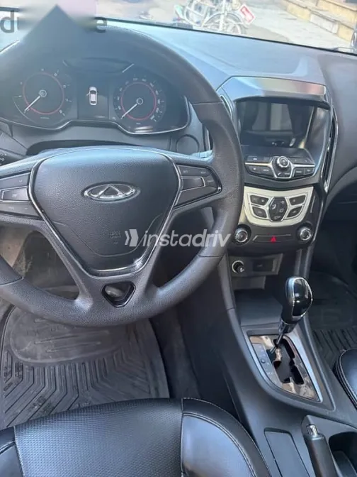 شيرى اريزو 3 2022 فضي مستعملة للبيع - 4