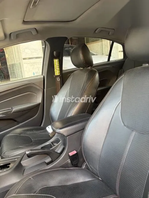 شيرى اريزو 3 2021 فضي مستعملة للبيع - 4