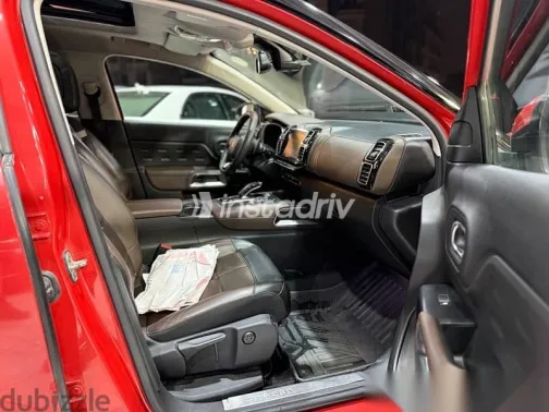 سيتروين C5 2020 أحمر مستعملة للبيع - 7