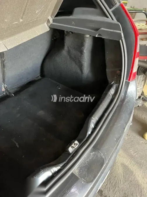 رينو سانديرو 2013 أسود مستعملة للبيع - 5