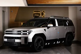 هيونداي سانتامو 2025 رمادي جديدة للبيع