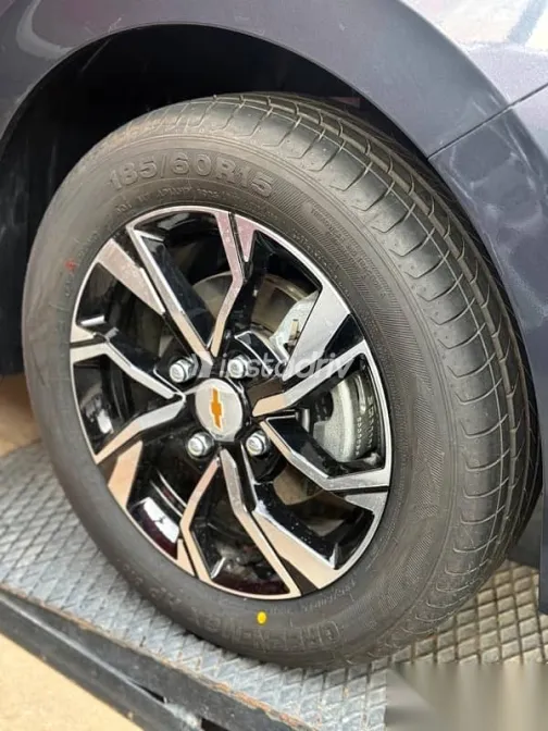 شيفروليه أوبترا 2026 رمادي جديدة للبيع - 4