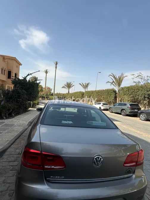 Volkswagen Passat 2015 White Used for Sale - 2