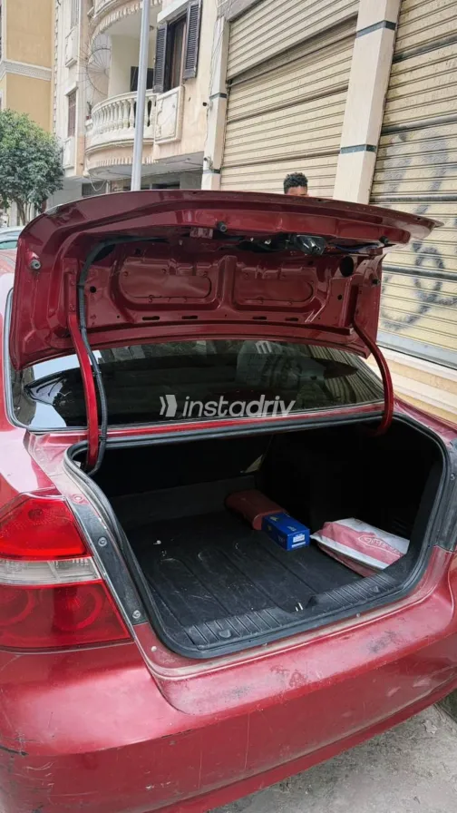 Chevrolet Aveo 2018 White Used for Sale - 1