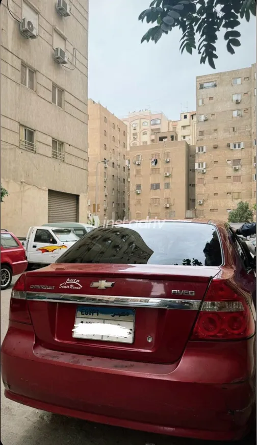 Chevrolet Aveo 2018 White Used for Sale - 5