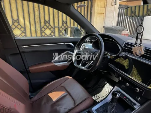 اودي Q3 2021 فضي مستعملة للبيع - 2