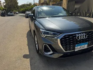 اودي Q3 2021 فضي مستعملة للبيع