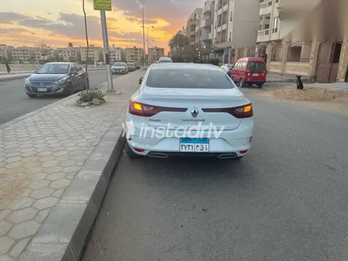 Renault Megane 2023 White Used for Sale - 4