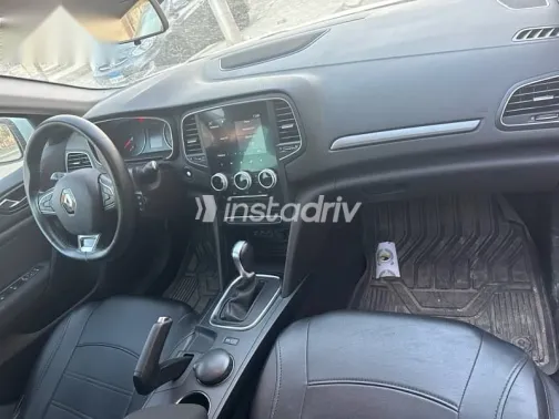 Renault Megane 2023 White Used for Sale - 6