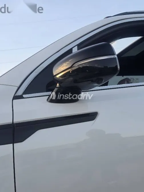 Kia Sorento 2025 White New for Sale - 3