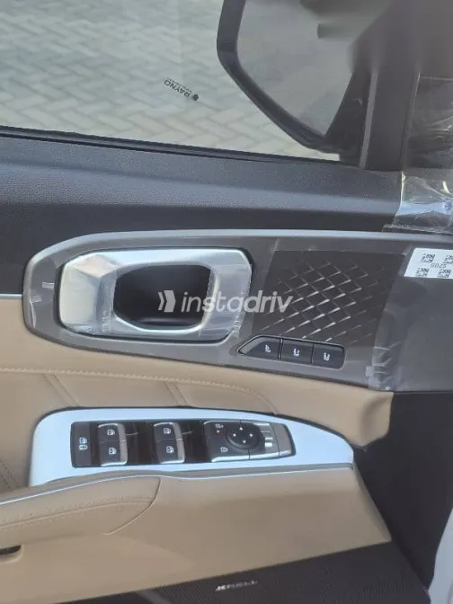Kia Sorento 2025 White New for Sale - 5