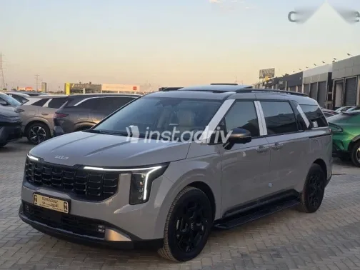 كيا كارنفال 2025 رمادي جديدة للبيع - 2