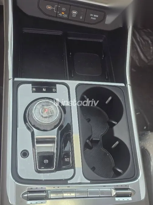 كيا كارنفال 2025 رمادي جديدة للبيع - 7