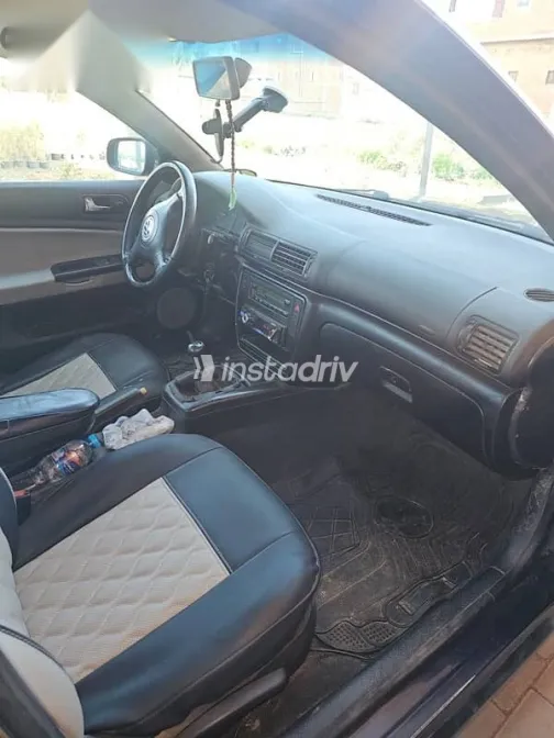 Volkswagen Passat 1999 Black Used for Sale - 6