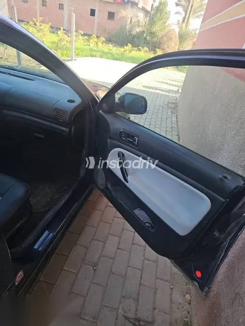 Volkswagen Passat 1999 Black Used for Sale - 9