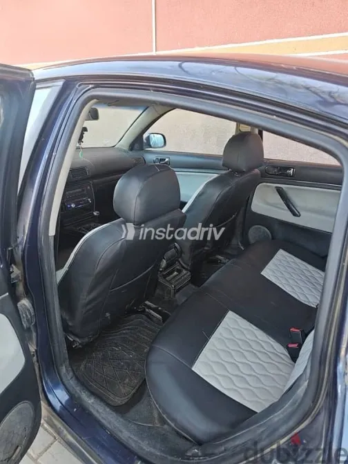 Volkswagen Passat 1999 Black Used for Sale - 10