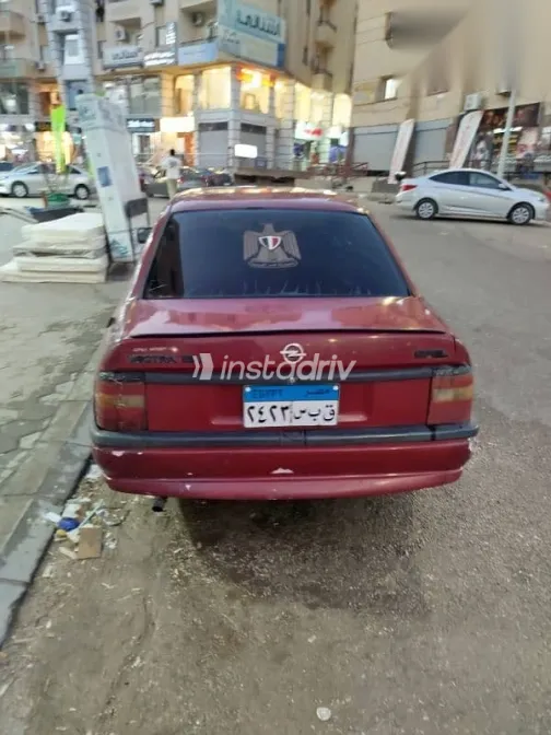 اوبل فيكترا 1995 نبيتي مستعملة للبيع - 5