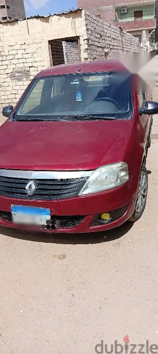 Renault Logan 2010 Red Used for Sale - 3