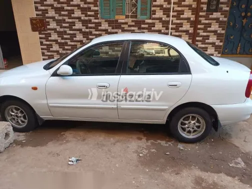 دايو لانوس 2009 أبيض مستعملة للبيع - 3