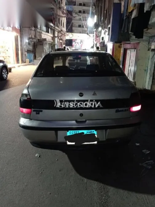 فيات سينا 2004 فضي مستعملة للبيع - 2