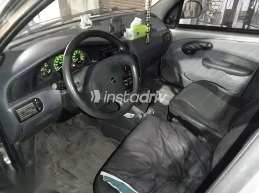 فيات سينا 2004 فضي مستعملة للبيع - 4