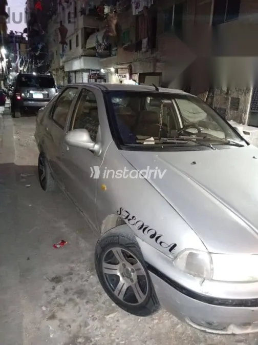 فيات سينا 2004 فضي مستعملة للبيع - 5