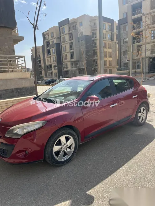 رينو ميجان 2010 نبيتي مستعملة للبيع - 2