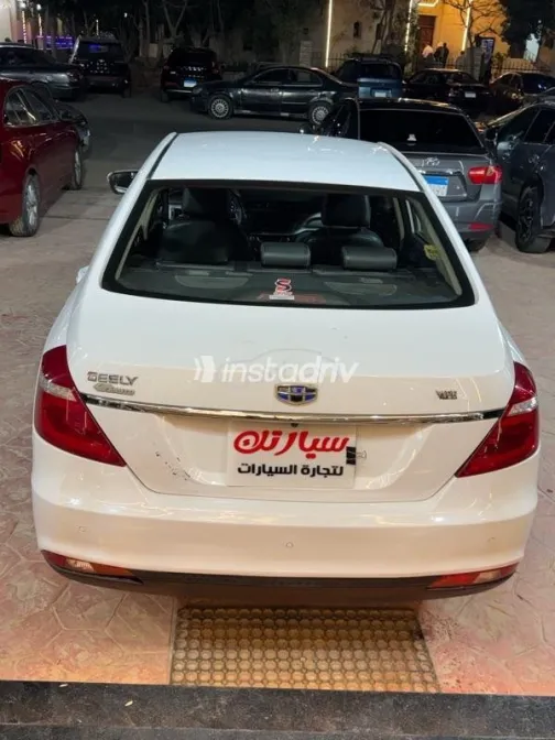 جيلي امبريال 2019 أبيض مستعملة للبيع - 3