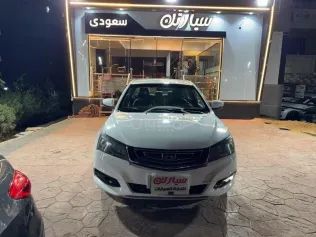 جيلي امبريال 2019 أبيض مستعملة للبيع