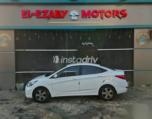 Hyundai Accent 2012 White Used for Sale - 3