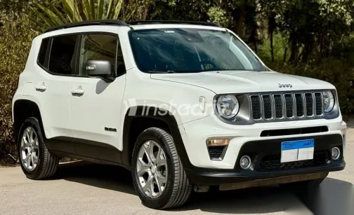 Jeep Renegade 2021 White Used for Sale - 2