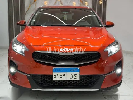 Kia Xceed 2022 Orange Used for Sale - 1