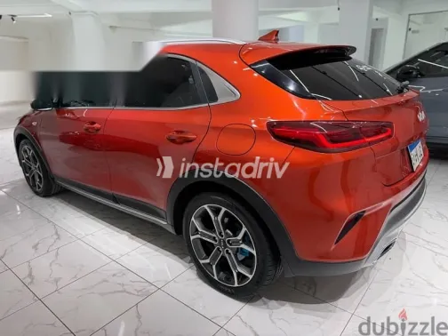 Kia Xceed 2022 Orange Used for Sale - 9