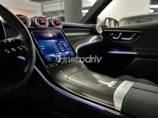 مرسيدس GLC 200 2023 أبيض مستعملة للبيع - 4