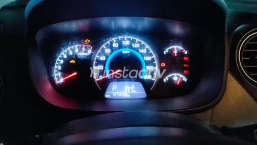 Hyundai Grand i10 2015 White Used for Sale - 3