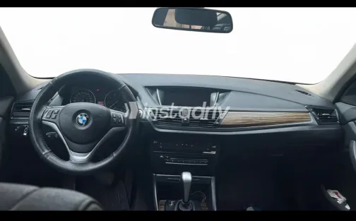 BMW X1 2015 White Used for Sale - 1