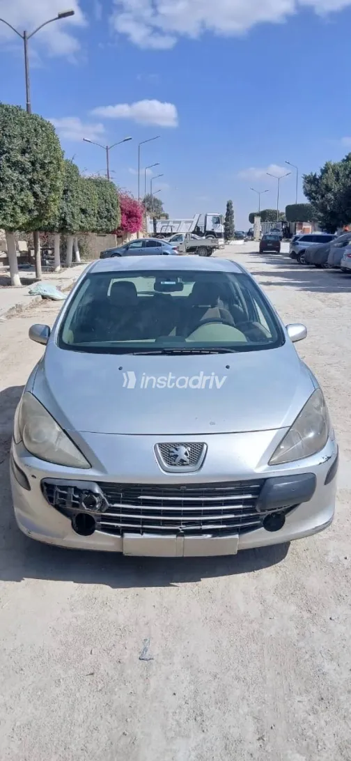 Peugeot 307 2006 White Used for Sale - 2