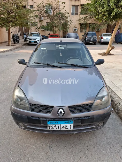 رينو كليو 2001 أبيض مستعملة للبيع - 1